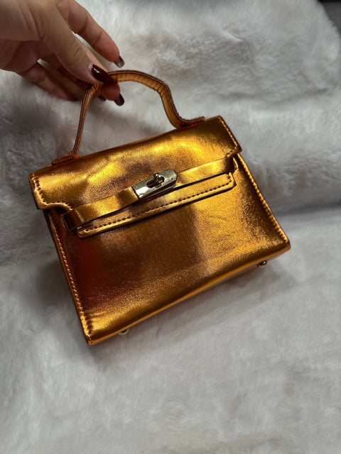 Borsa arancio metallizzata (no ciondoli)
