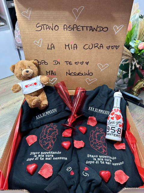 BOX O FELPE cuore anatomico e canzone