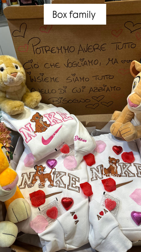 BOX family Simba&Nala + 2 pupazzi